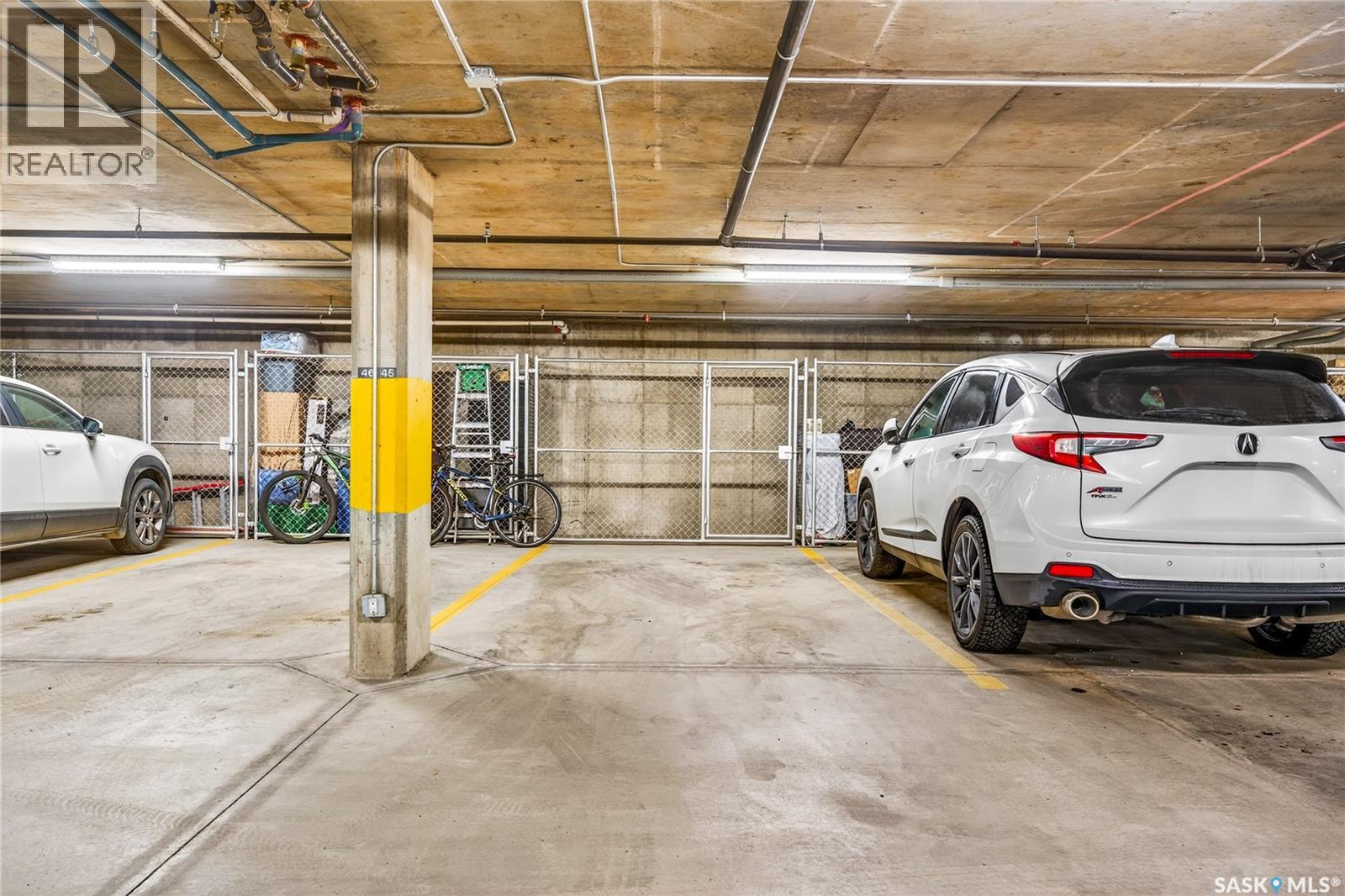 Single Family House Low rise for Sale in   Evergreen SQUARE Saskatoon 