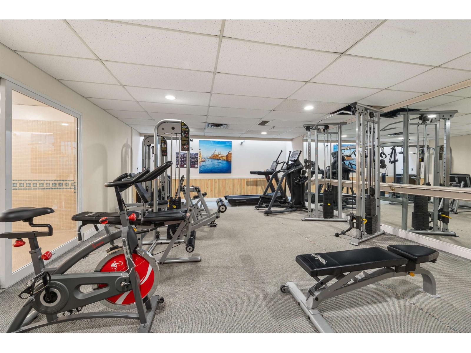 218 15268 105 AVENUE, Surrey