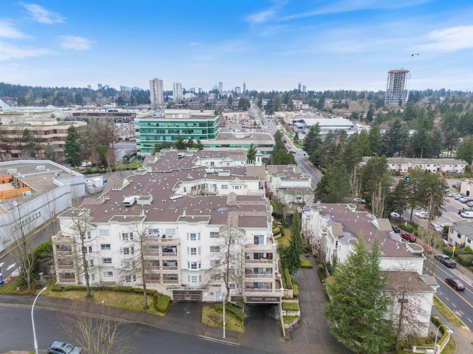 218 15268 105 AVENUE, Surrey