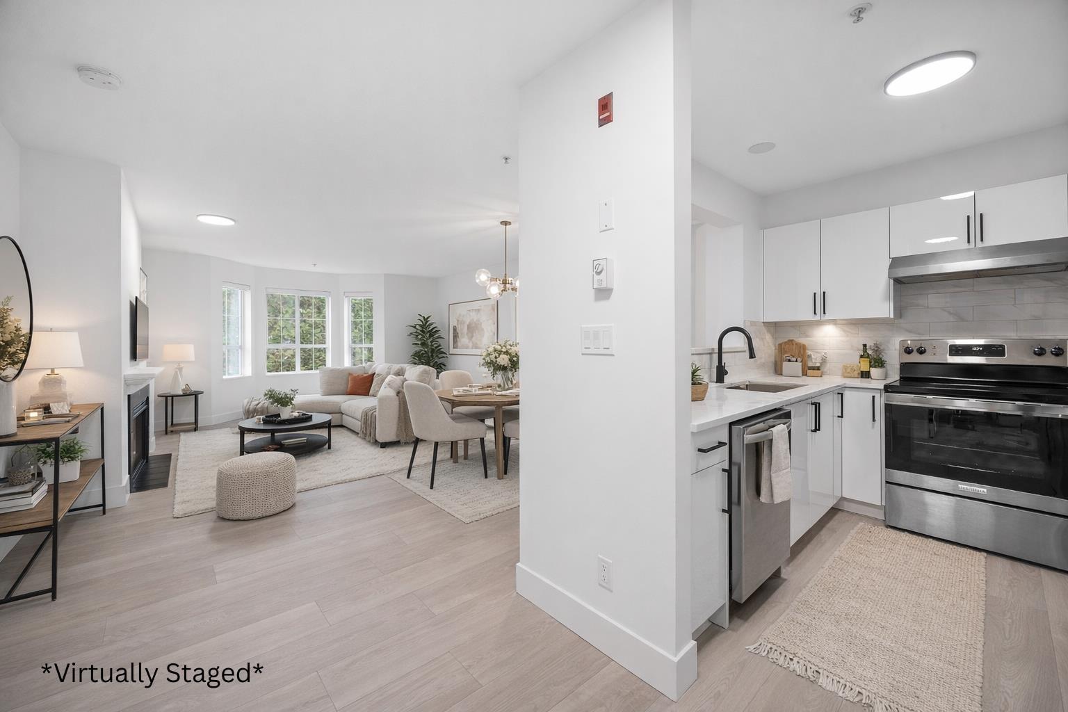 218 15268 105 AVENUE, Surrey