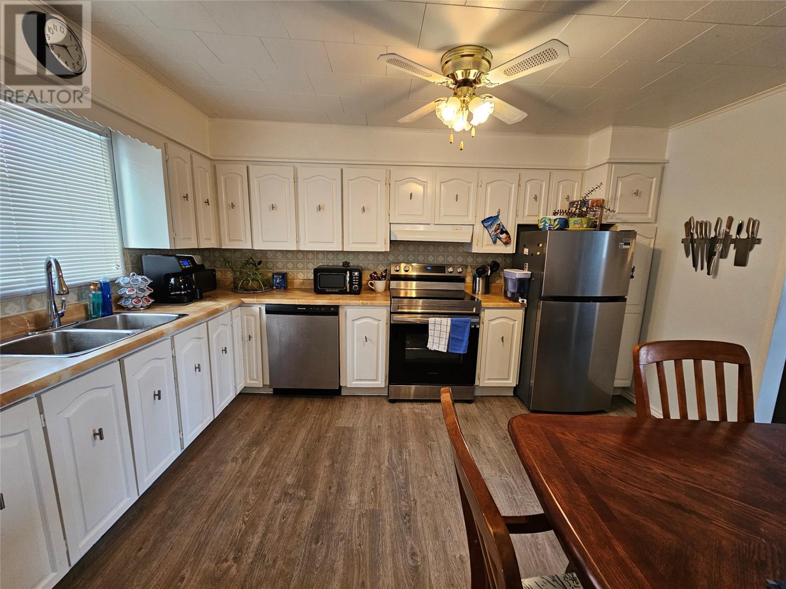 48 Harbour Buffett Road - Photo 5 of 29, Arnolds Cove, Newfoundland & Labrador