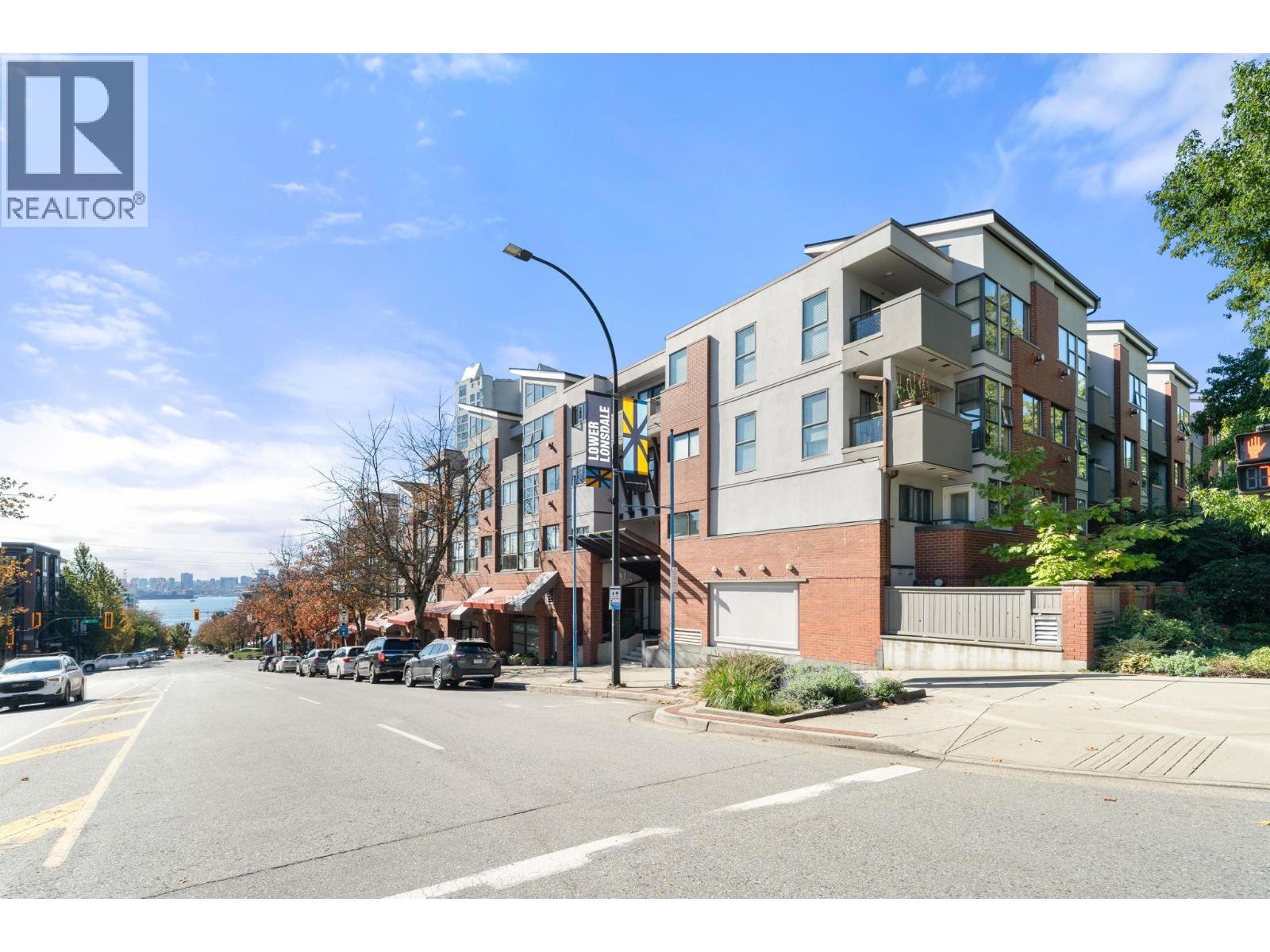 405 305 LONSDALE AVENUE, North Vancouver