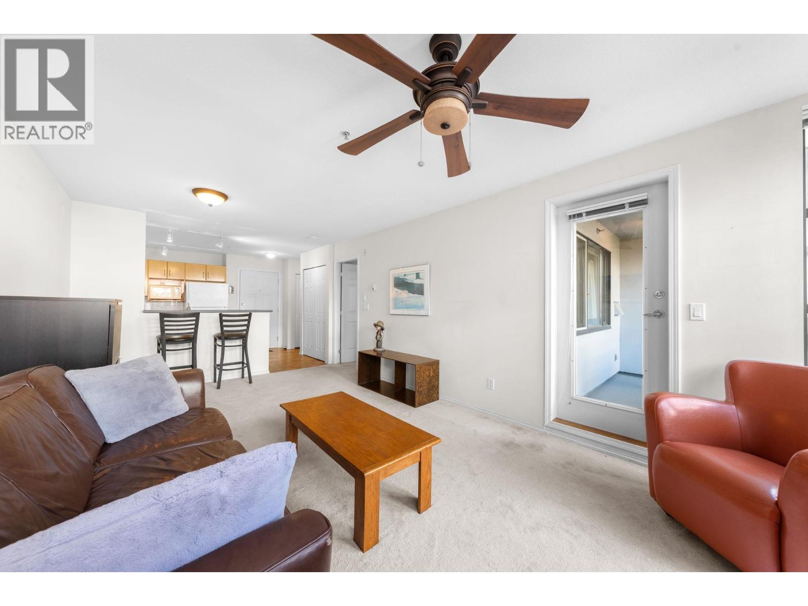 405 305 LONSDALE AVENUE, North Vancouver