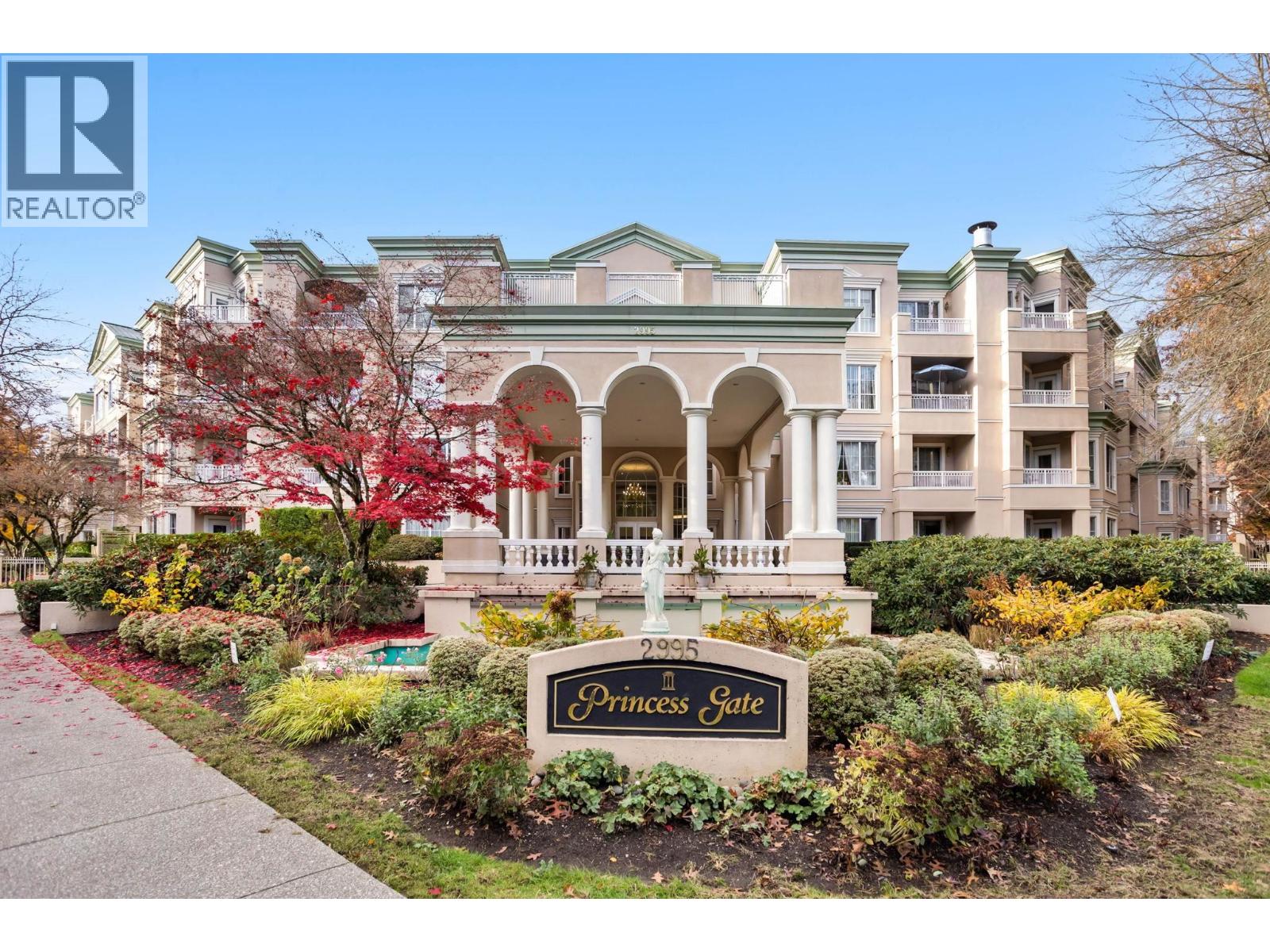 319 2995 PRINCESS CRESCENT, Coquitlam