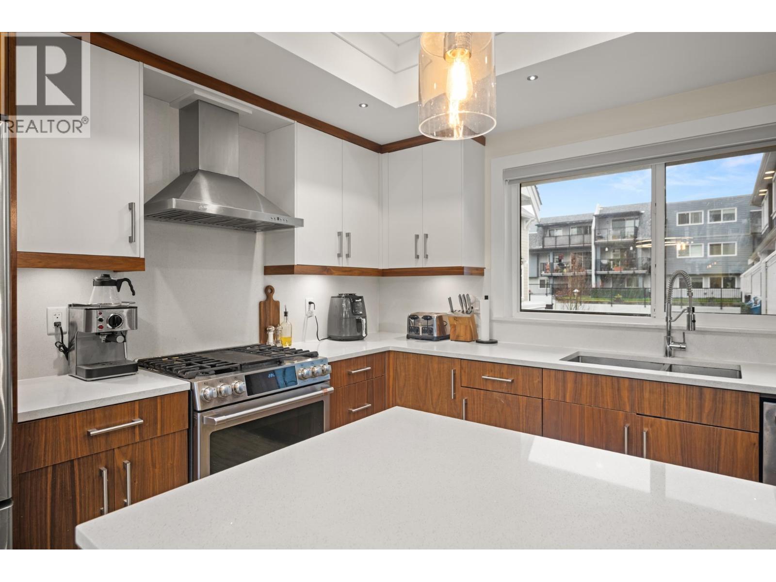 4931 47A Avenue, Ladner