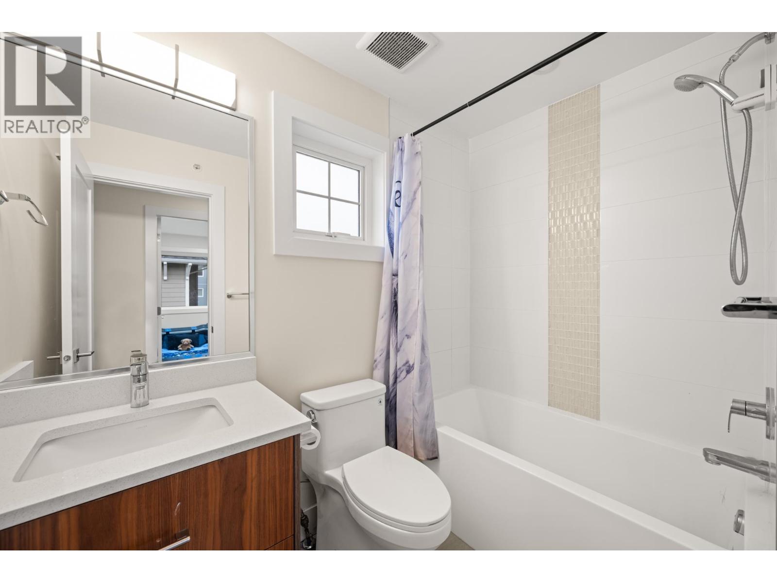 4931 47A Avenue, Ladner