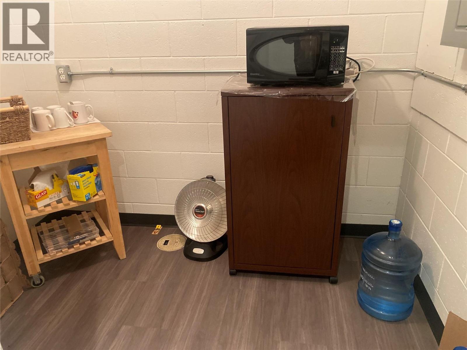  3048 Skaha Lake Road, Penticton