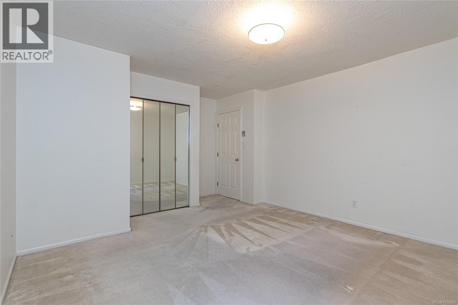 41 5110 Cordova Bay Rd, Saanich