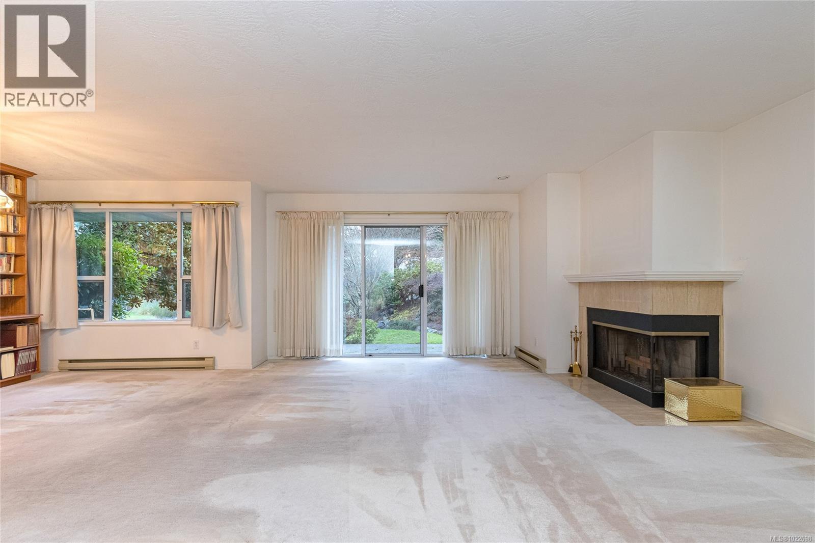 41 5110 Cordova Bay Rd, Saanich