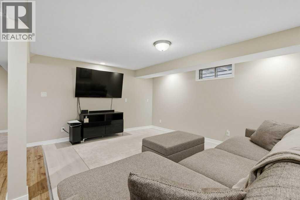 Single Family House Bungalow for Sale in  Doverbrook Road SE Dover Calgary 