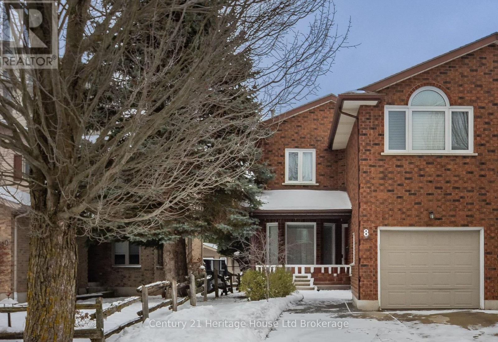 8 MOHICAN DRIVE - 1