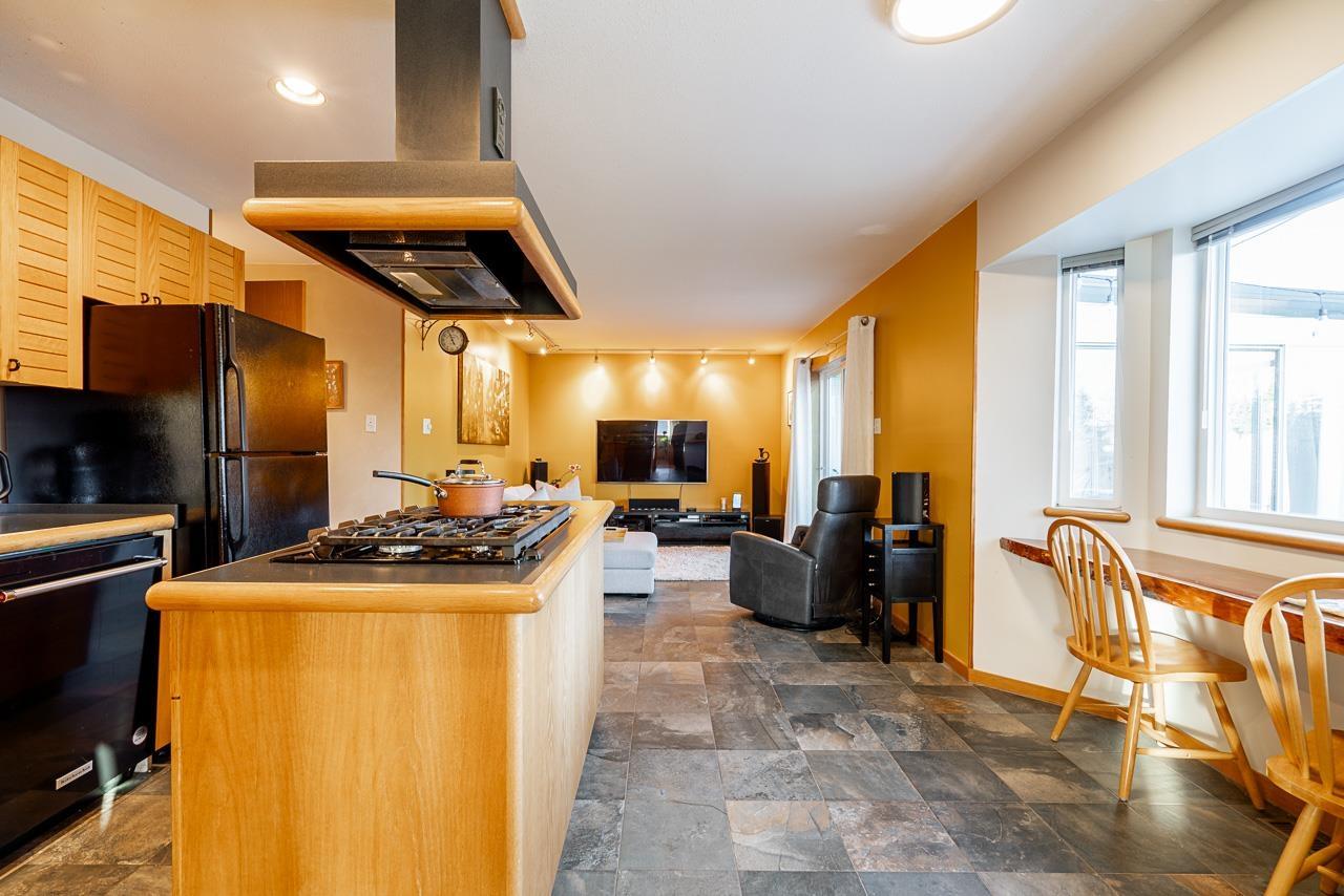 7926 161 STREET, Surrey