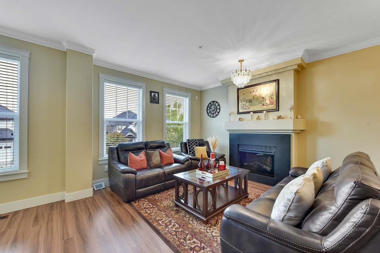 21136 80A AVENUE, Langley