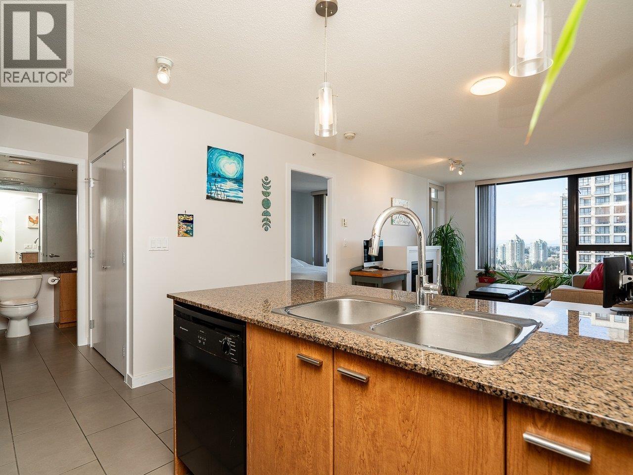 2408 7063 HALL AVENUE, Burnaby