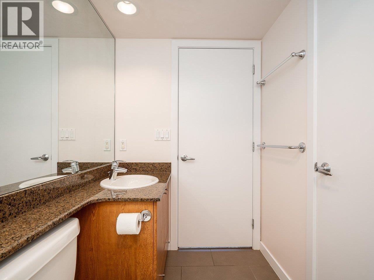 2408 7063 HALL AVENUE, Burnaby