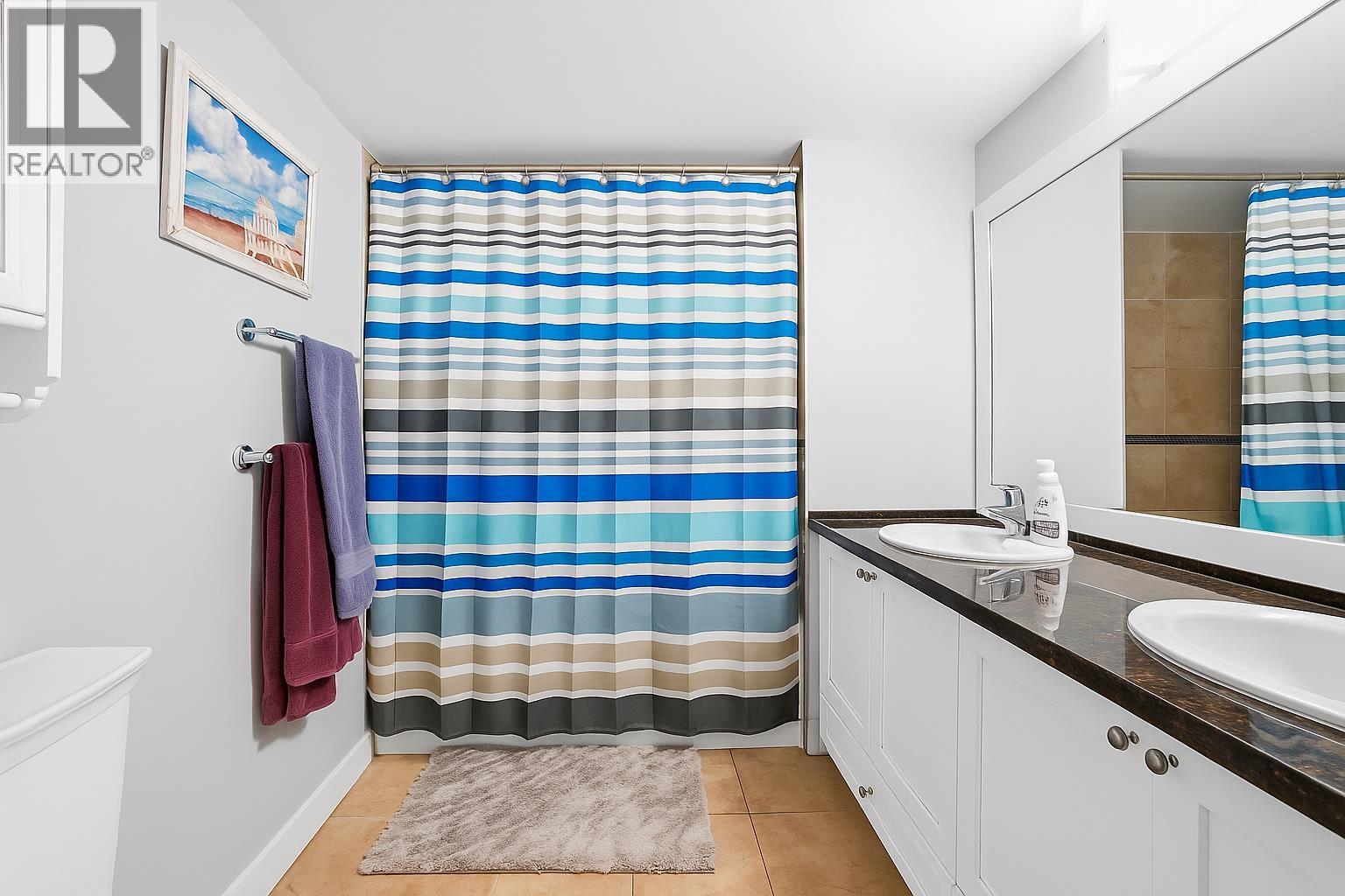 211 19677 MEADOW GARDENS WAY, Pitt Meadows