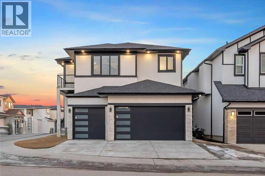 Single Family House for Sale in  Saddlepeace Way NE Saddle Ridge Calgary 