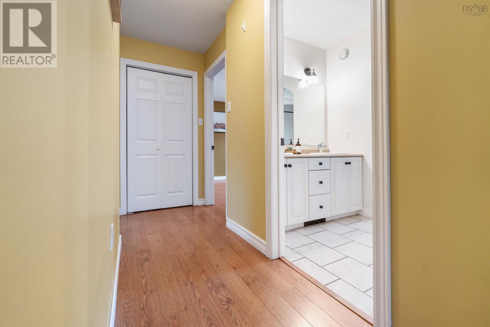 Property 20 of 47 of 11 Downsview Drive