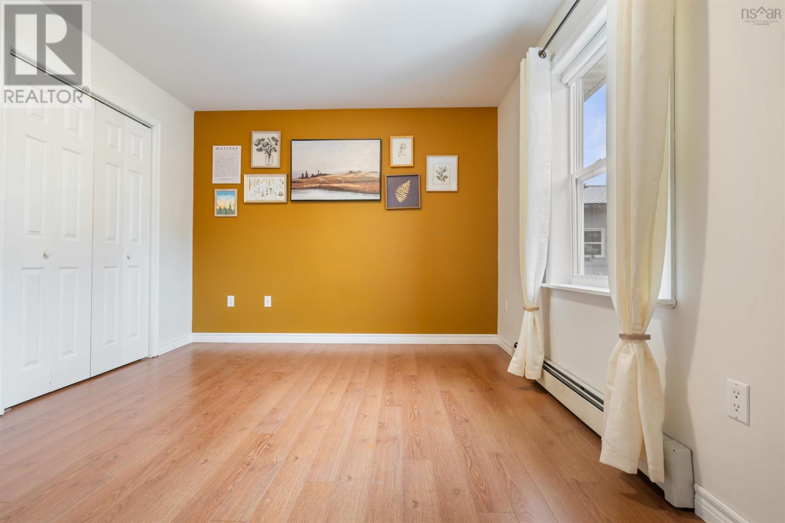 Property 26 of 47 of 11 Downsview Drive