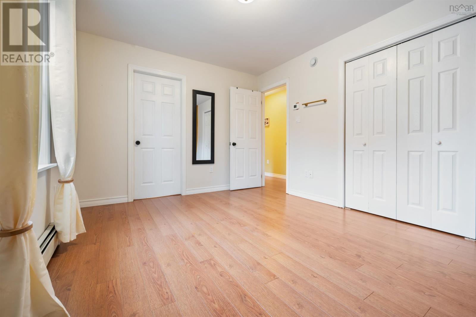 Property 24 of 47 of 11 Downsview Drive