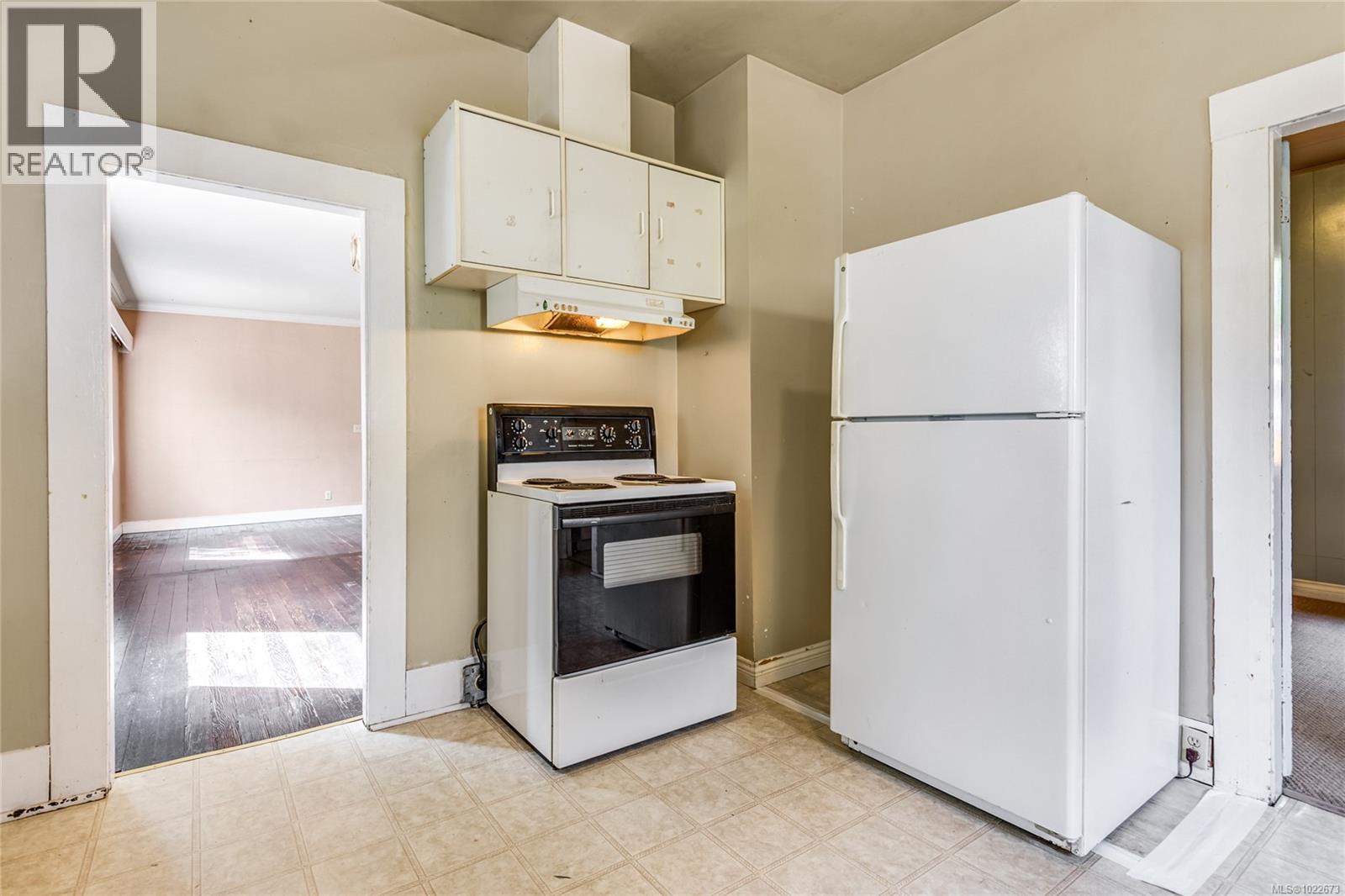 378 Harmston Ave, Courtenay