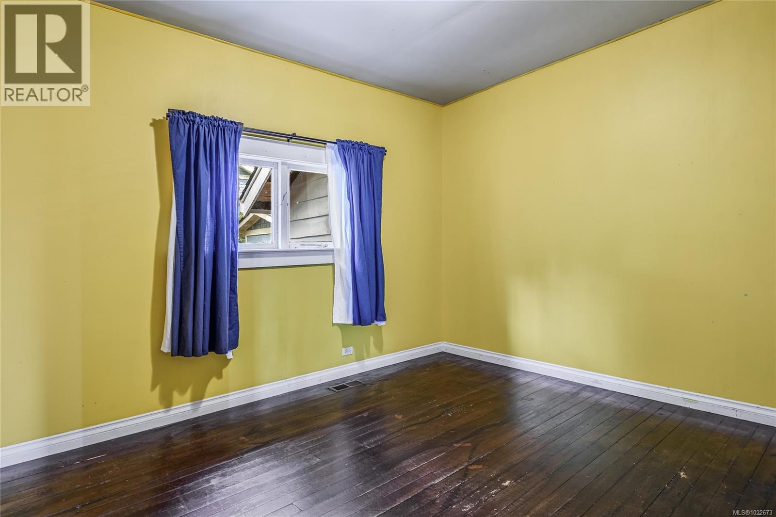 378 Harmston Ave, Courtenay