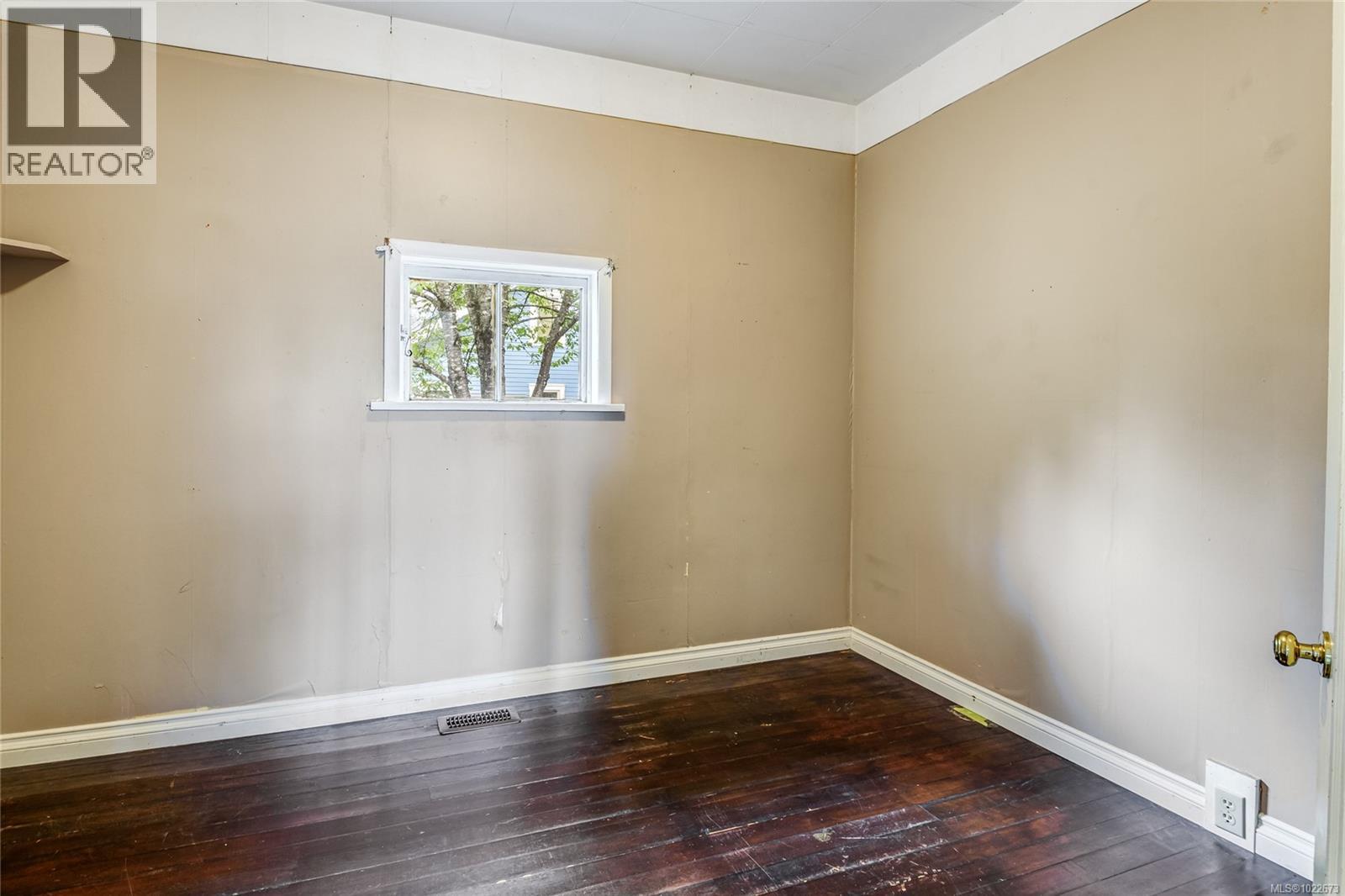 378 Harmston Ave, Courtenay