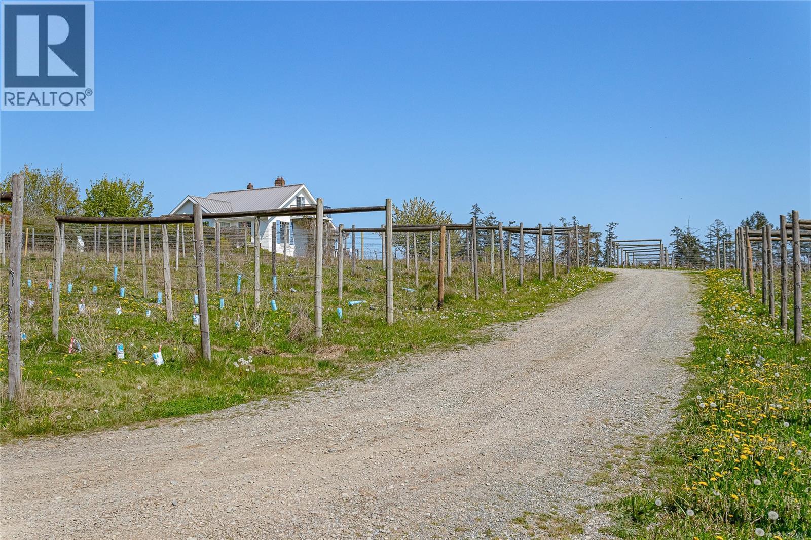 6798 Norcross Rd, Duncan