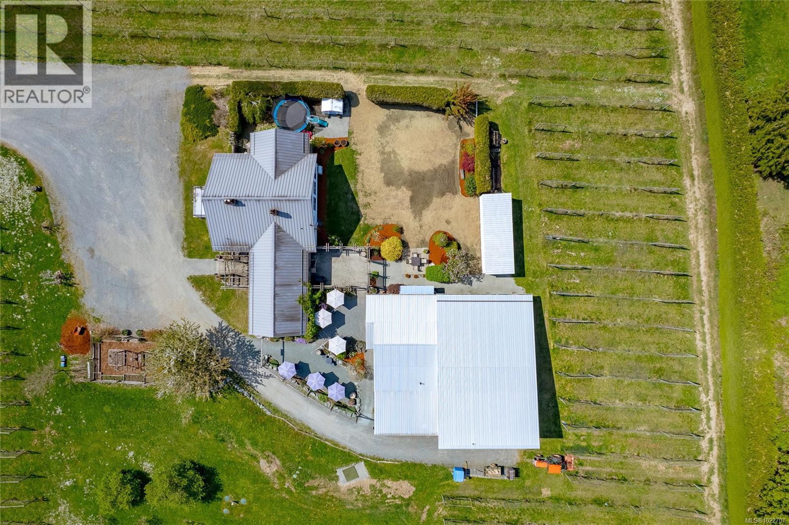 6798 Norcross Rd, Duncan