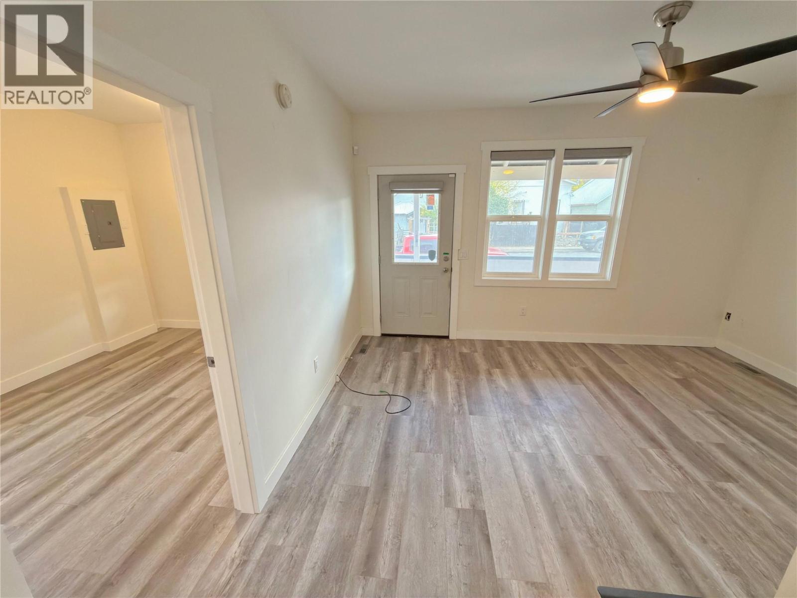  27 Fenchurch Avenue, Princeton