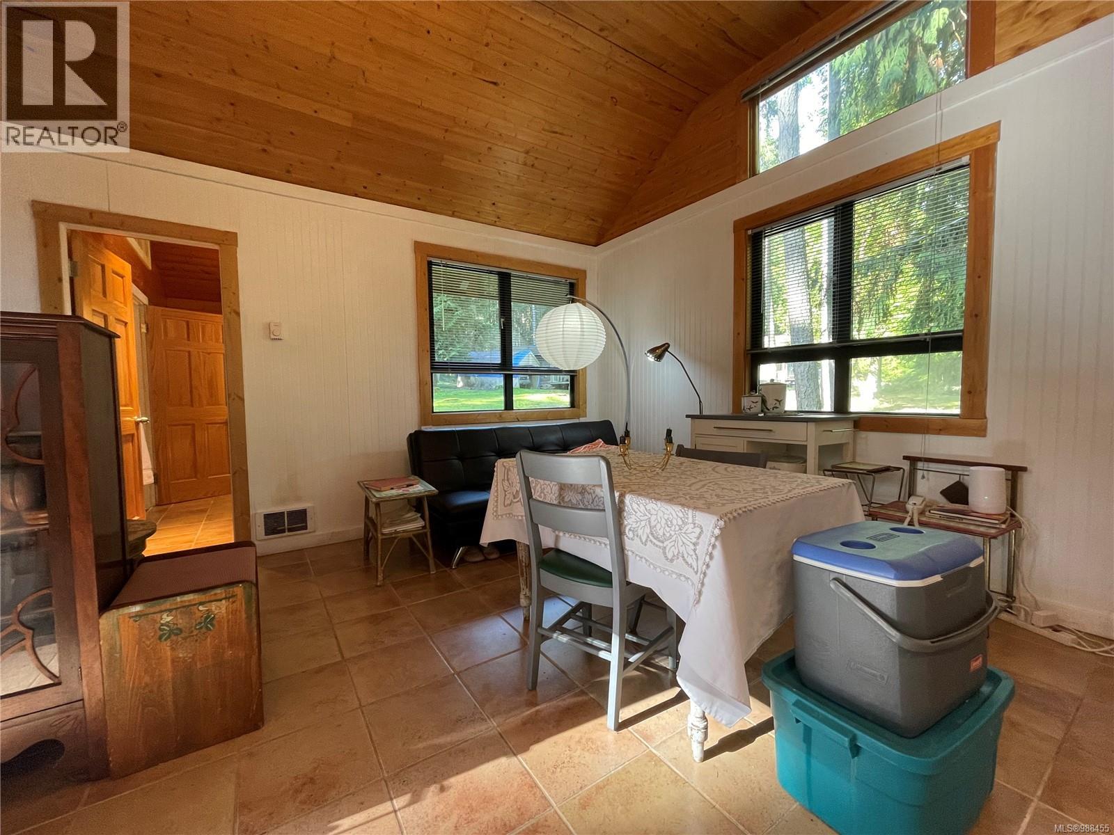 685 Weathers Way, Mudge Island