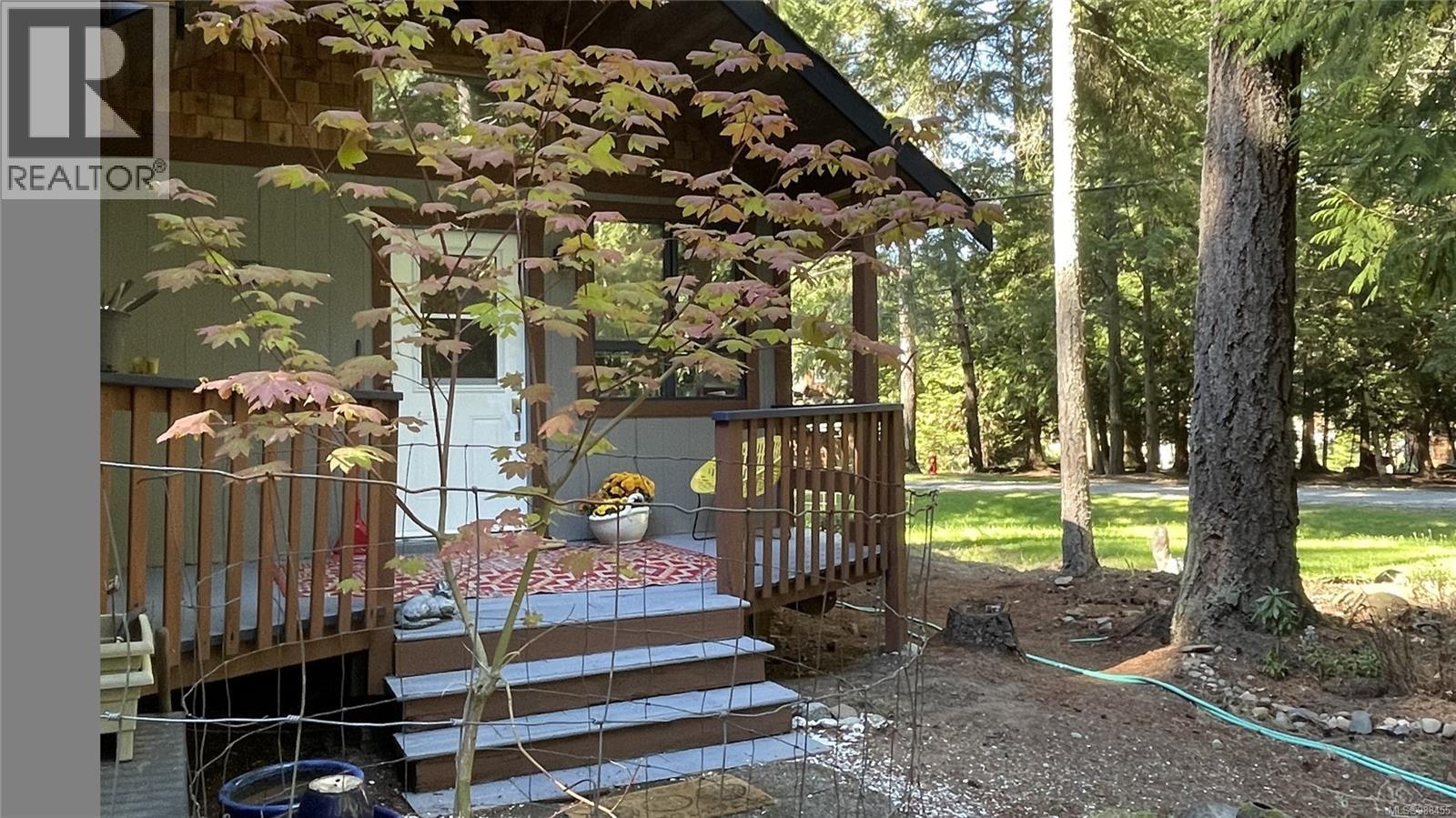 685 Weathers Way, Mudge Island