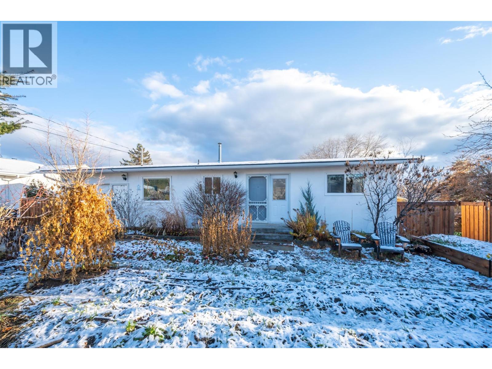 13031 Steven Avenue, Summerland