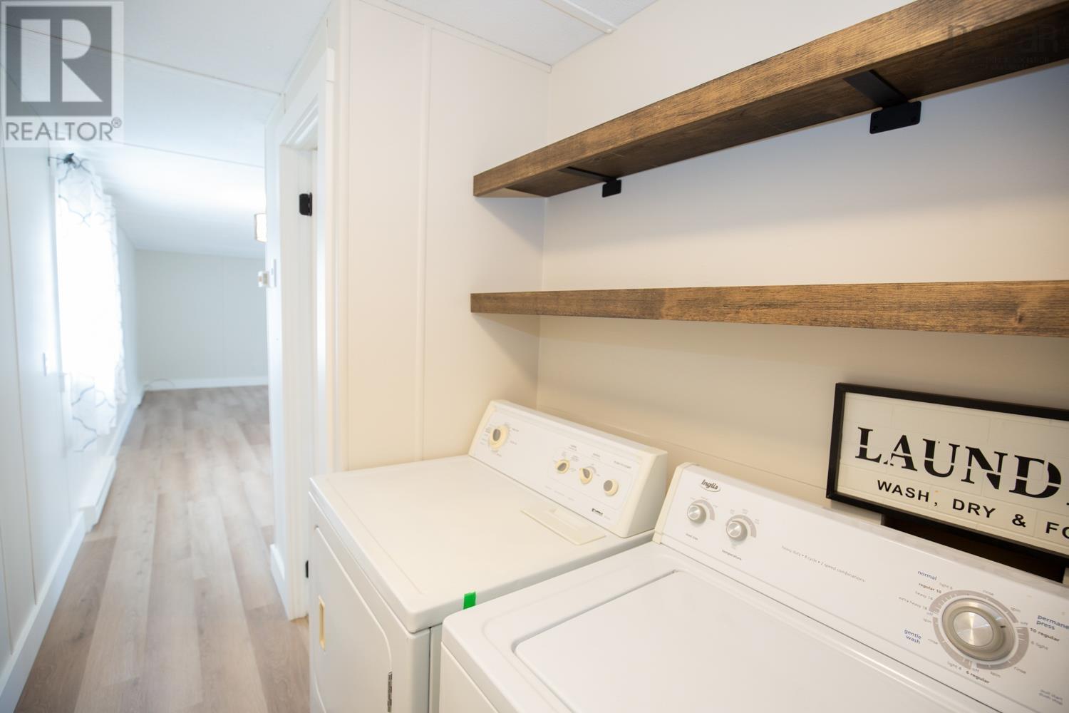 Property 13 of 27 of 21 COLLEGE Court