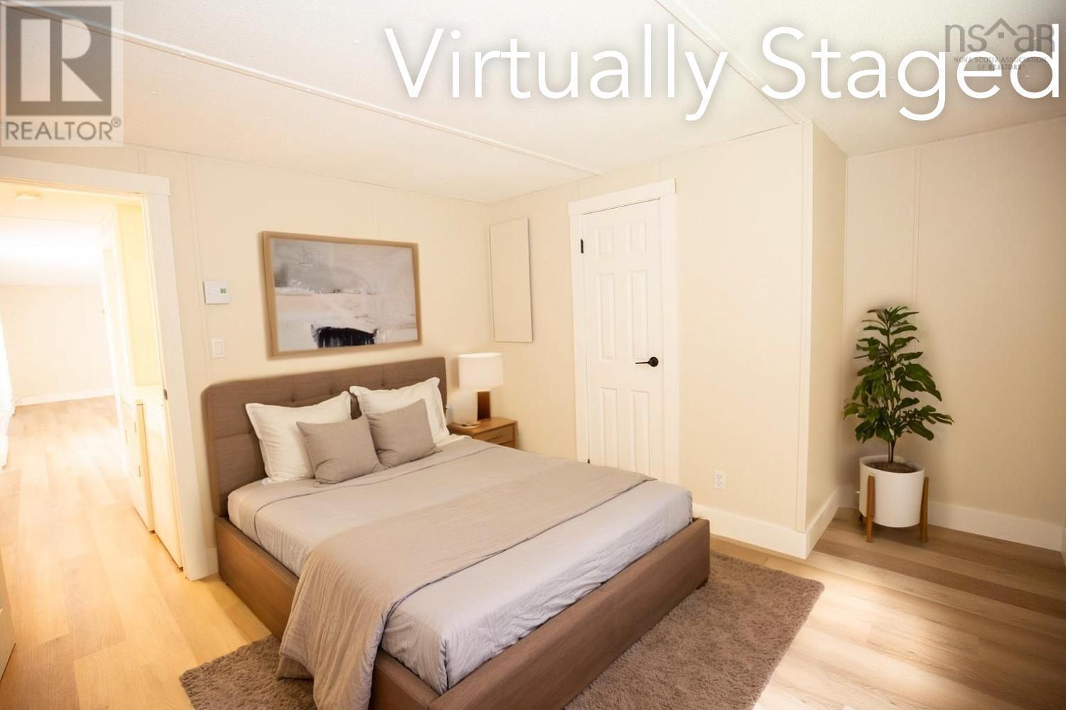 Property 8 of 27 of 21 COLLEGE Court