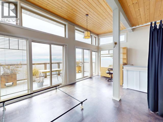 3431 ATREVIDA ROAD, Powell River