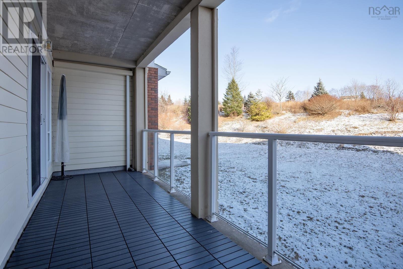 Property 19 of 21 of 108 52 Whitehall Crescent