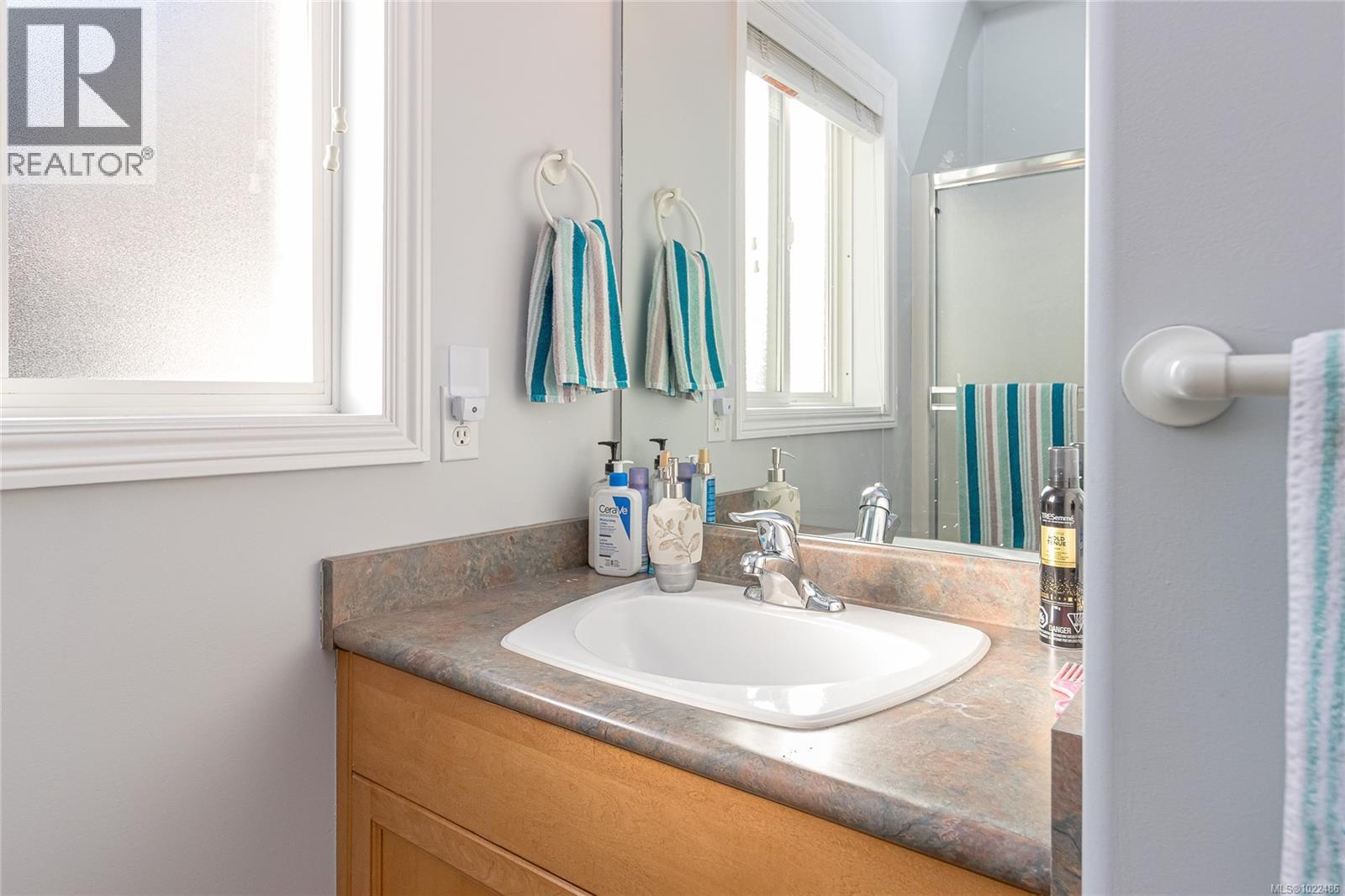 10155 View St, Chemainus