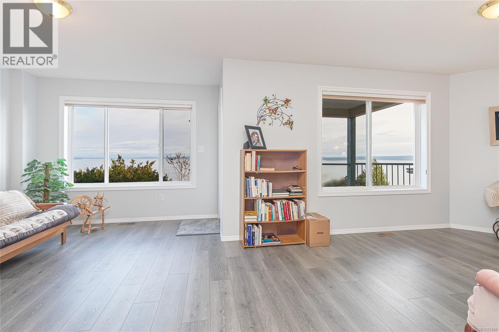 10155 View St, Chemainus