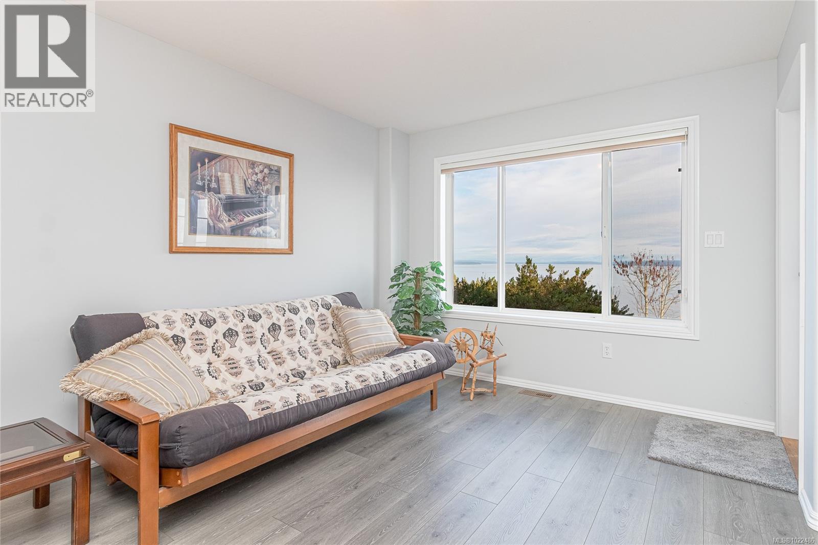 10155 View St, Chemainus