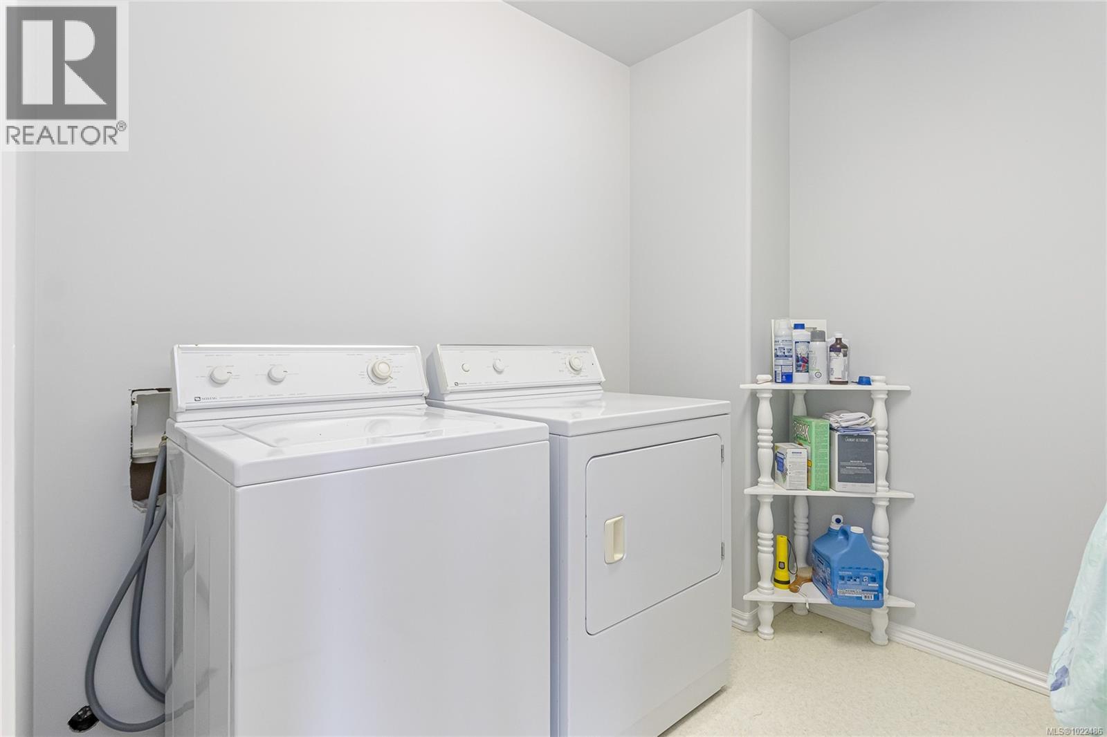 10155 View St, Chemainus