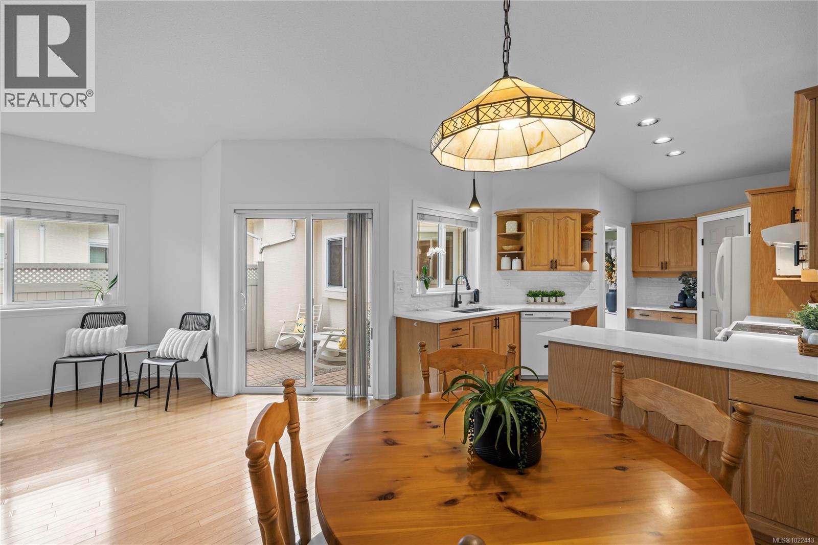 165 Ocean Walk Dr, Nanaimo