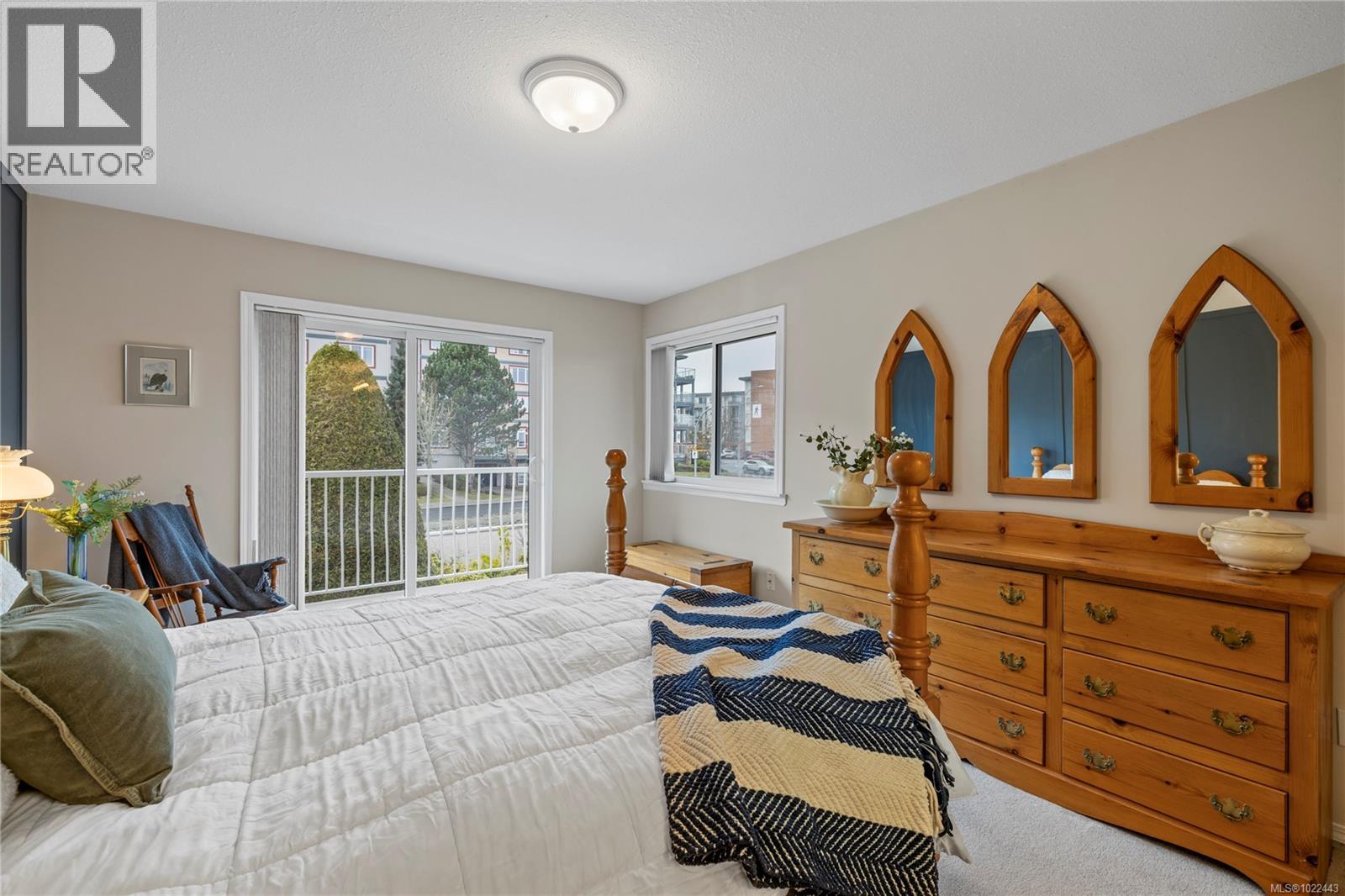 165 Ocean Walk Dr, Nanaimo