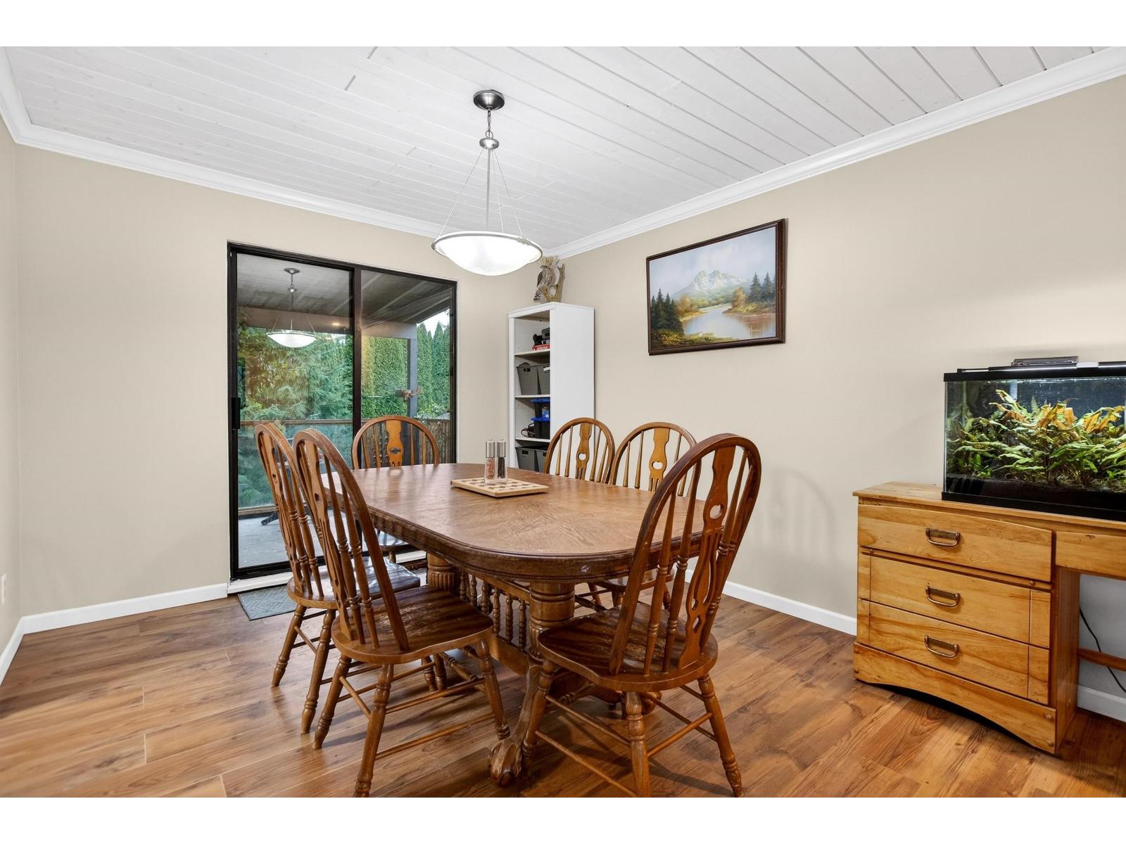 7768 WREN STREET, Mission