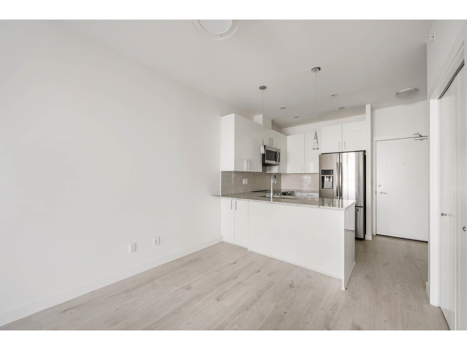 403 20362 72B AVENUE, Langley