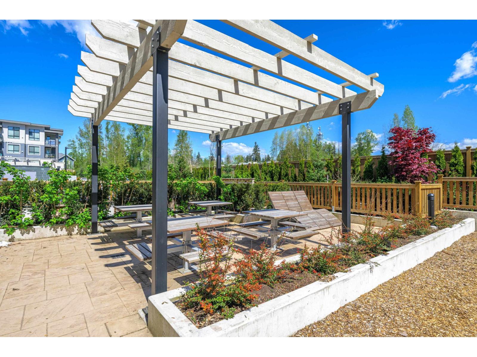 403 20362 72B AVENUE, Langley