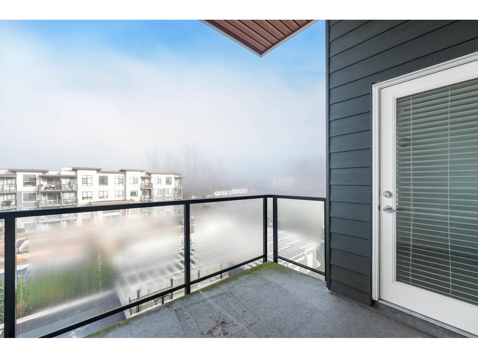 403 20362 72B AVENUE, Langley