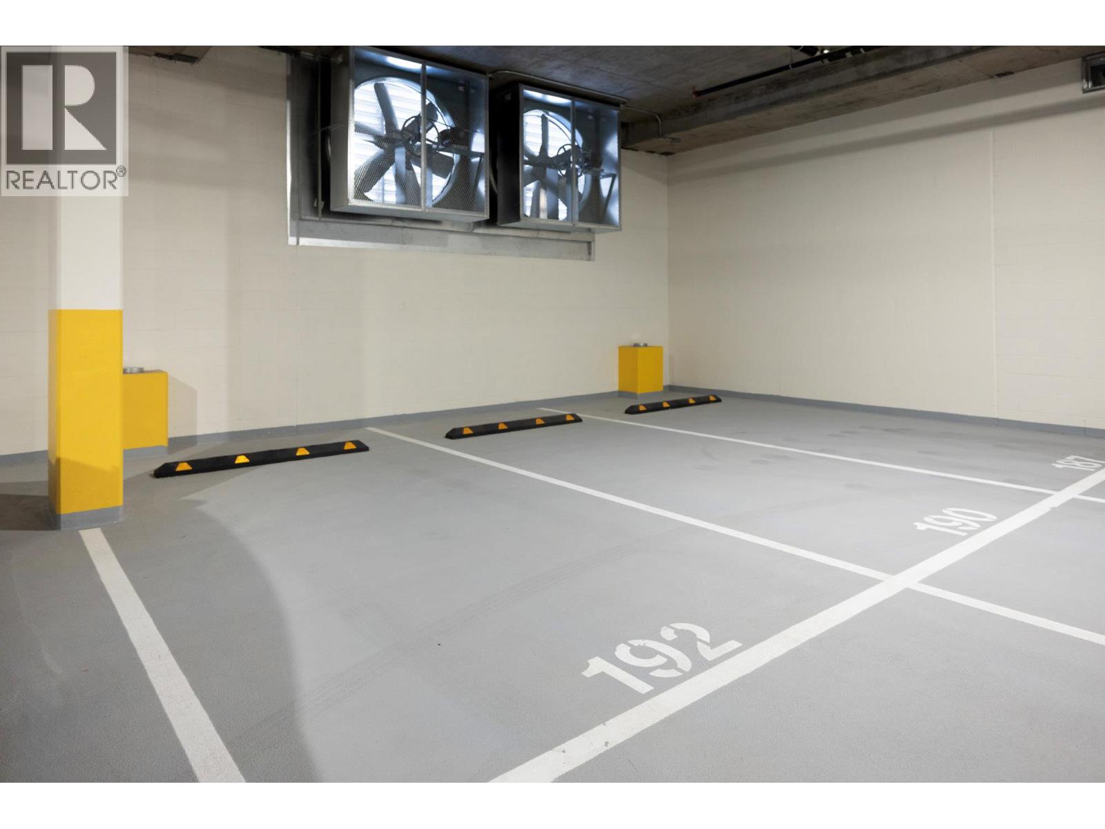 903 1181 Sunset Drive, Kelowna