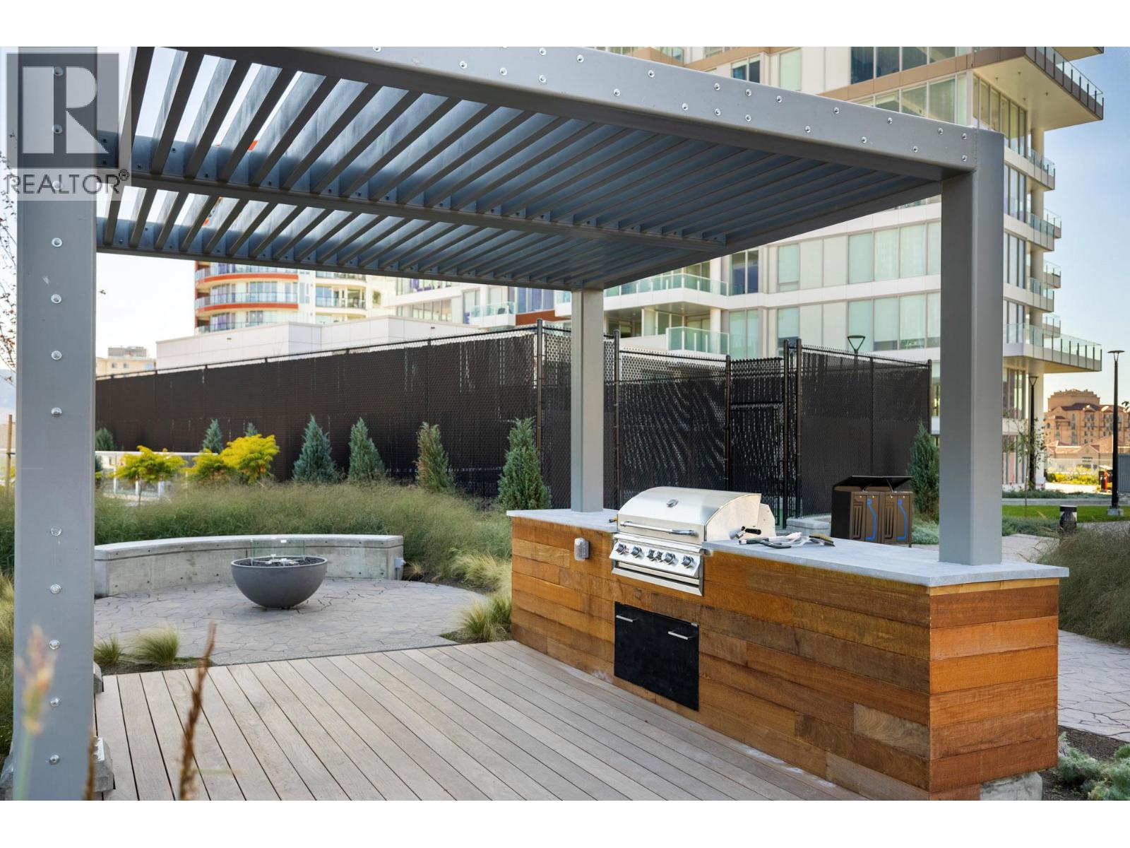 903 1181 Sunset Drive, Kelowna