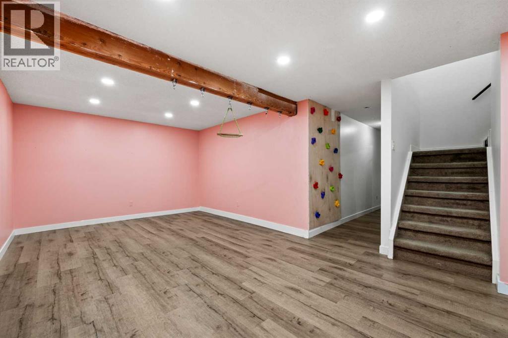 Single Family House Bungalow for Sale in  Deer Run Drive SE Deer Run Calgary 